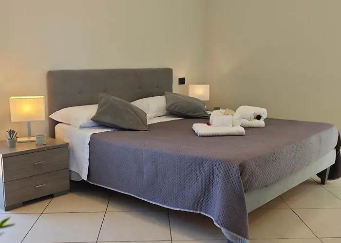 Hice Lungomare Fronte Mare לינה וארוחת בוקר