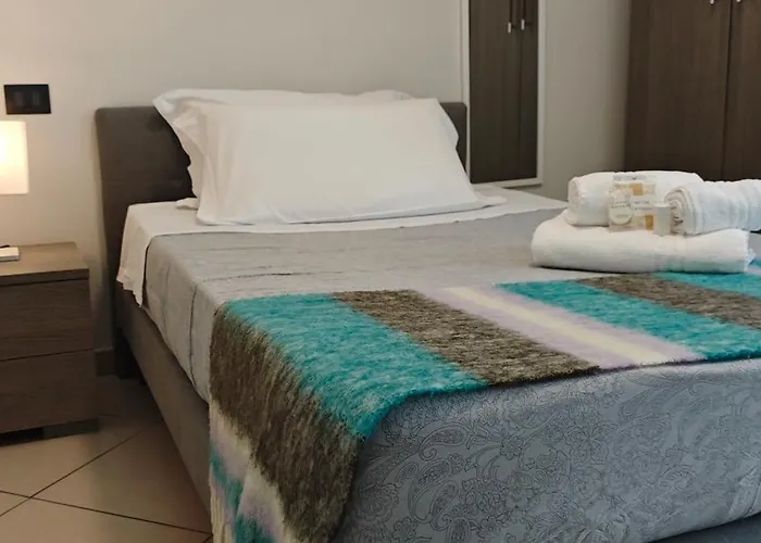 Hice Lungomare Fronte Mare לינה וארוחת בוקר קטנזארו