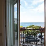 Hice Lungomare Fronte Mare Катандзаро