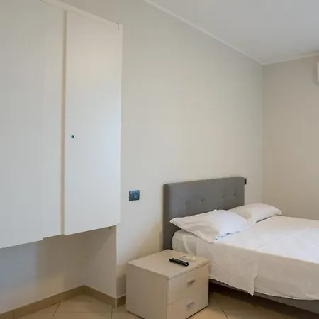 Hice Lungomare Fronte Mare 3*