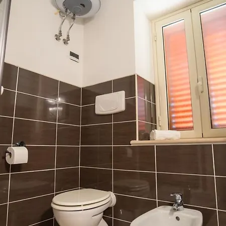 Hice Lungomare Fronte Mare B&B 카탄차로