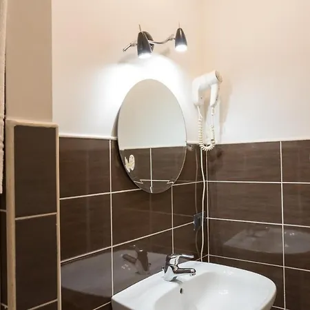 Hice Lungomare Fronte Mare B&B 3*