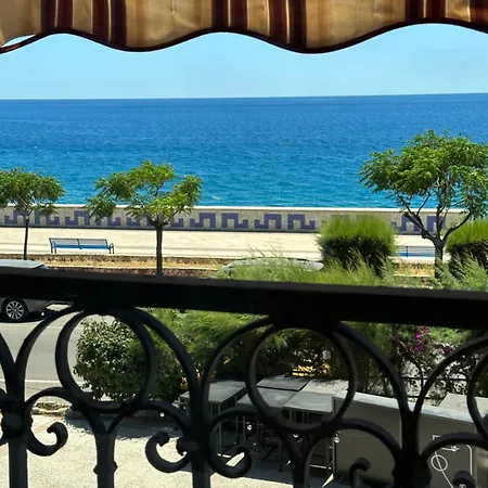 Hice Lungomare Fronte Mare 3*