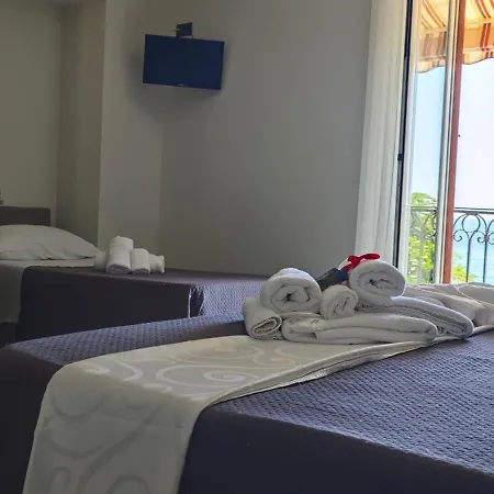 Hice Lungomare Fronte Mare Alojamento de Acomodação e Pequeno-almoço