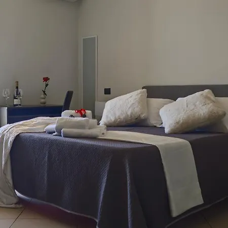 Hice Lungomare Fronte Mare 3* 카탄차로