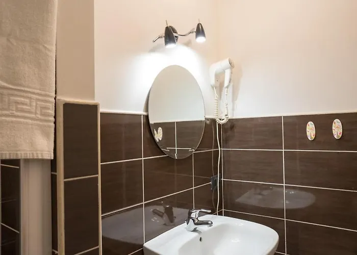 Hice Lungomare Fronte Mare Alojamento de Acomodação e Pequeno-almoço 3*