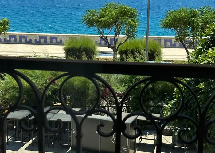 Hice Lungomare Fronte Mare Alojamento de Acomodação e Pequeno-almoço